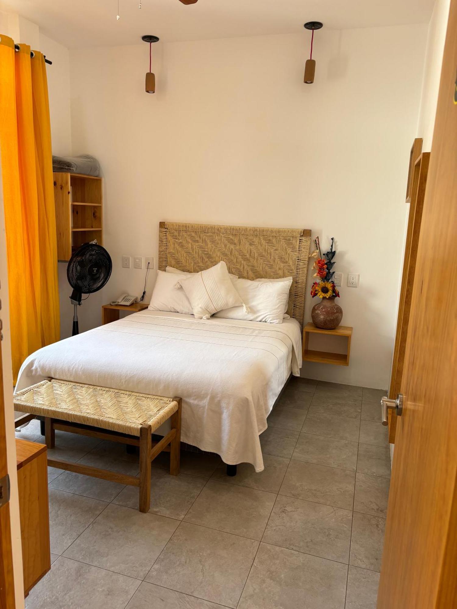 Hotel Santa Cecilia *
